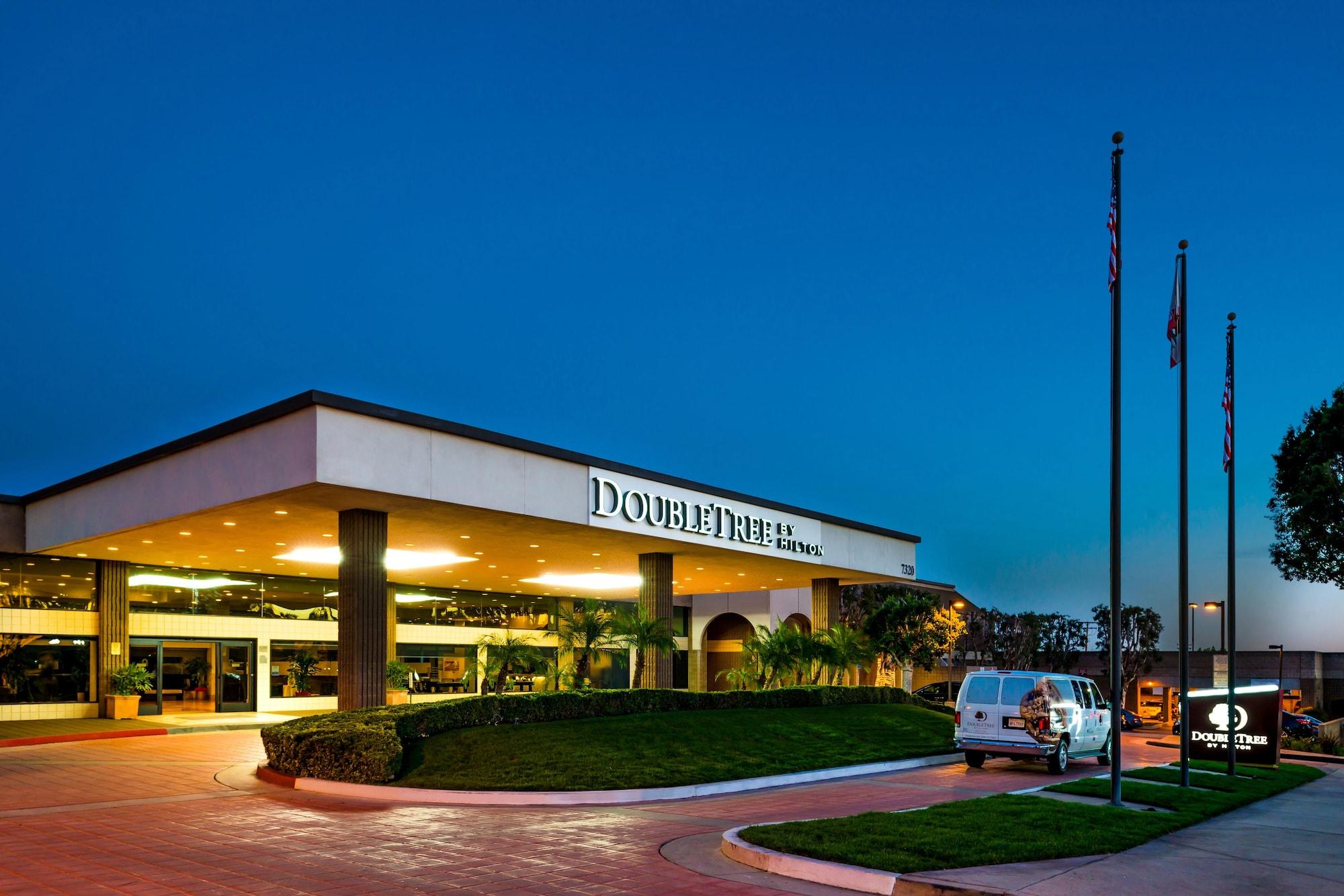 מלון Doubletree By Hilton וויטייר מראה חיצוני תמונה